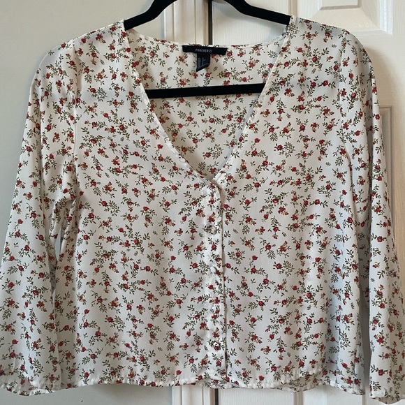 Small, cropped top, 100% polyester - Picture 4 of 5